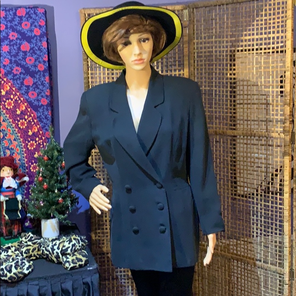 MAGNIFICENT SAVILLE BLACK SILK SUIT.